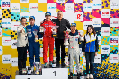 从杆位到双回合冠军!东风风神主场创造“大满贯”实现自主品牌的崛起