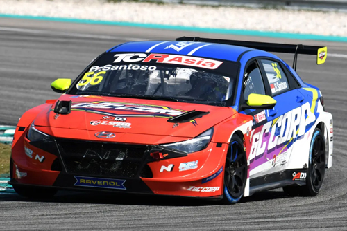 TCR Asia Series雪邦揭幕,中国车队豪揽首战前三